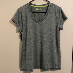 Xersion women’s workout top